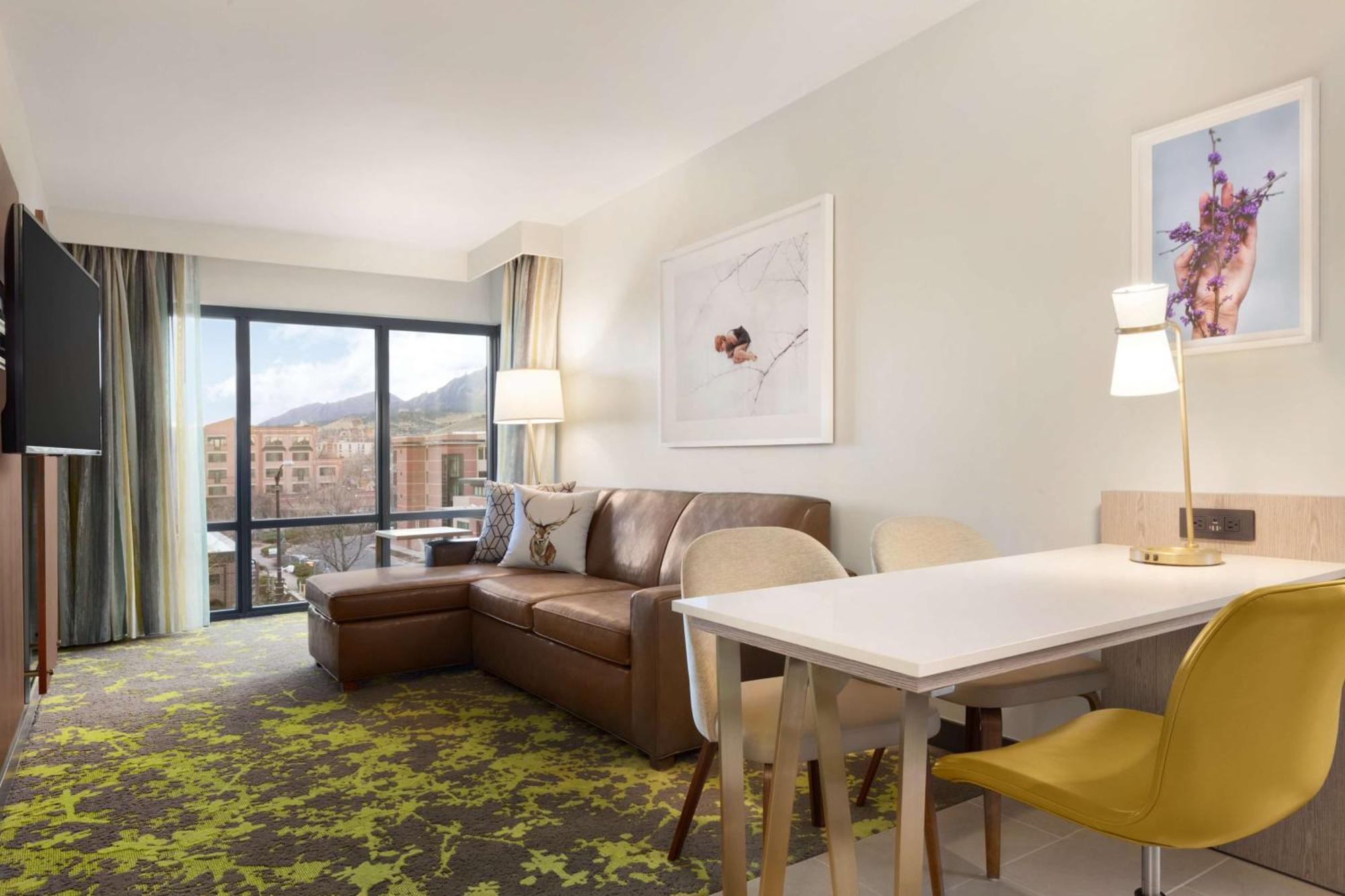 Embassy Suites By Hilton Boulder Esterno foto