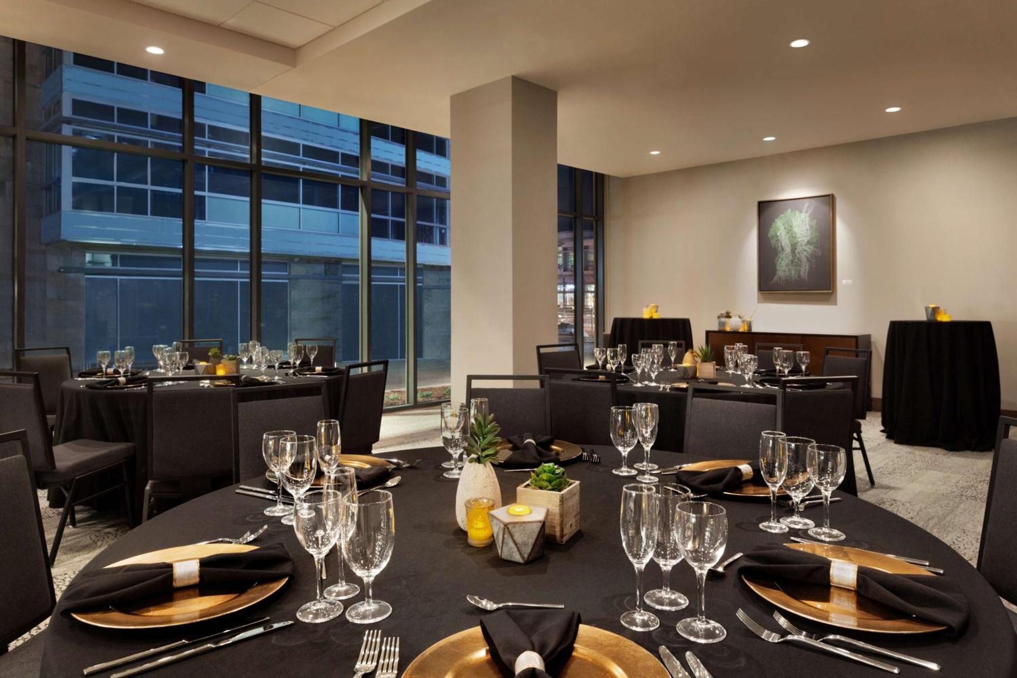 Embassy Suites By Hilton Boulder Esterno foto