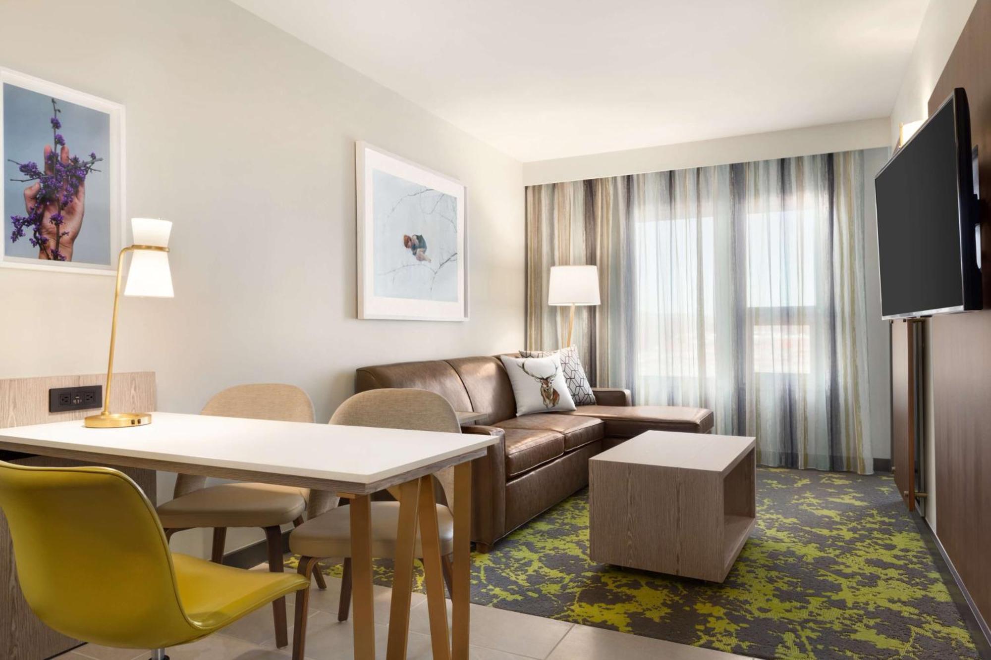 Embassy Suites By Hilton Boulder Esterno foto