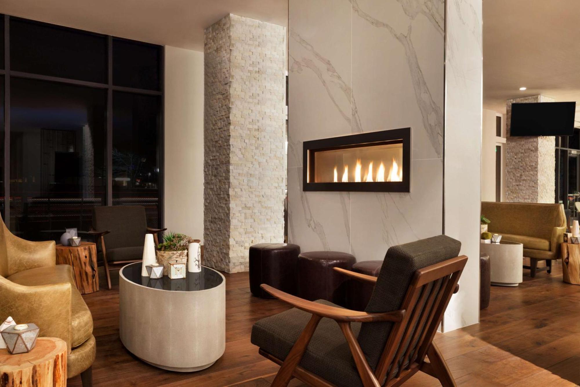 Embassy Suites By Hilton Boulder Esterno foto